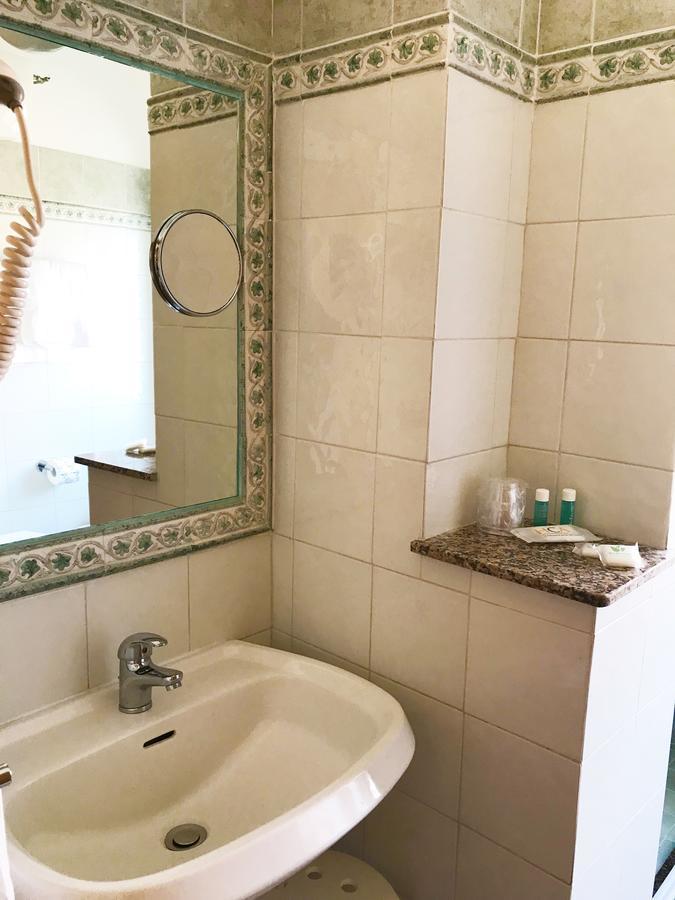 Villa Del Sole Terracina Luaran gambar