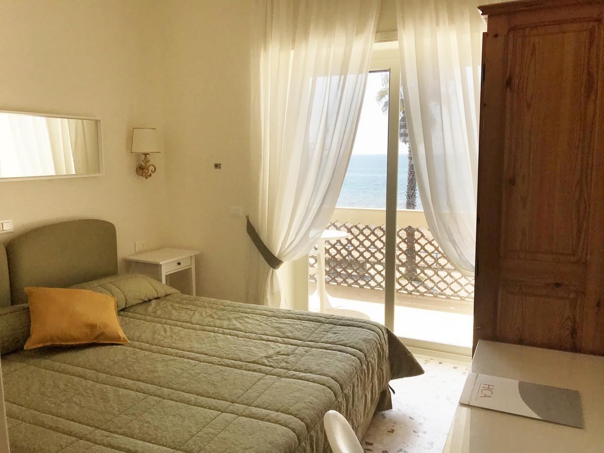 Villa Del Sole Terracina Luaran gambar